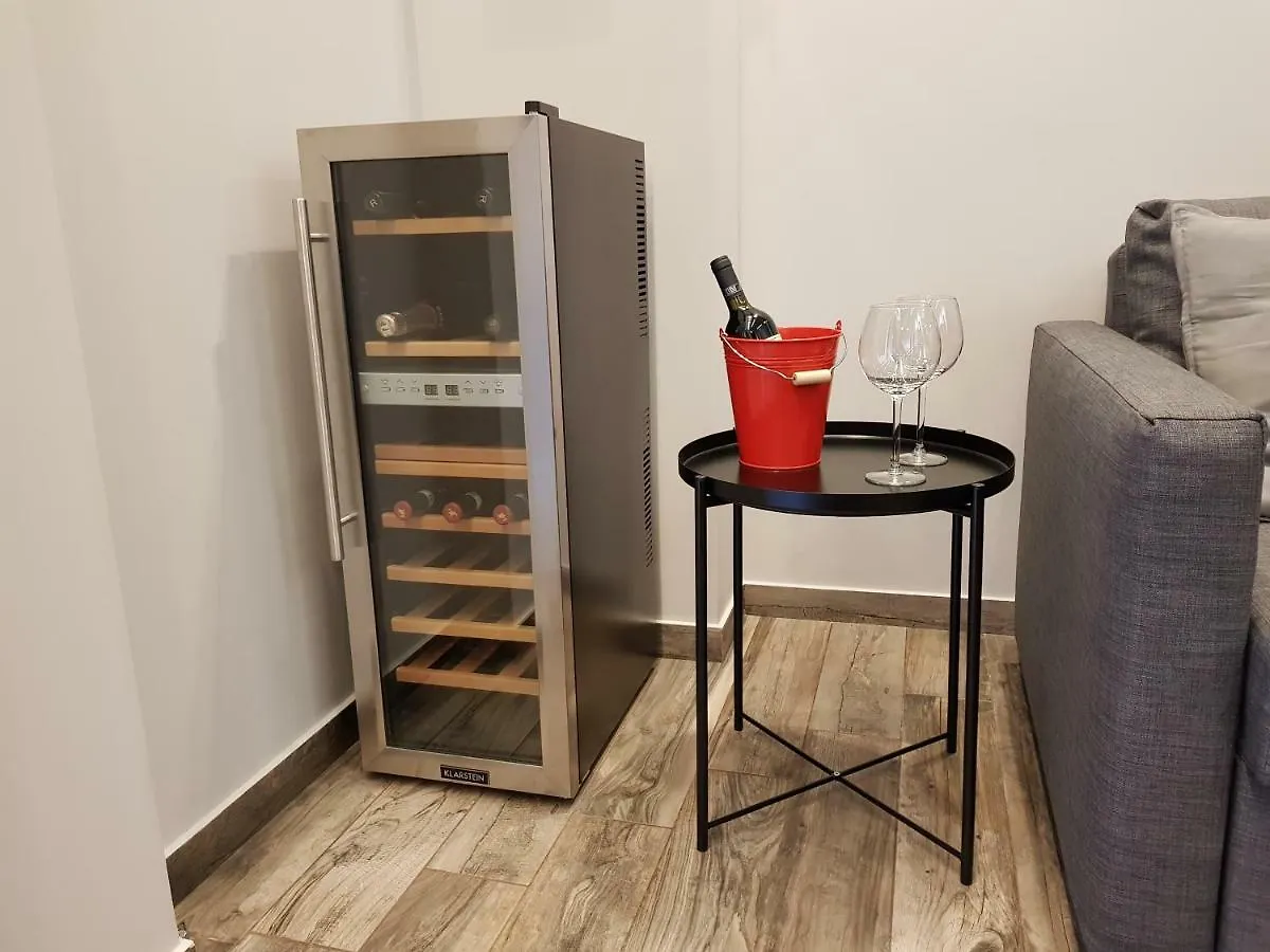 Apartment Ventimiglia Suite & Wine Catania